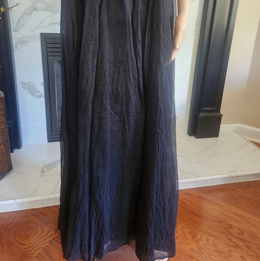 DKNY Elegant Black Silk Blend Skirt Sz 6